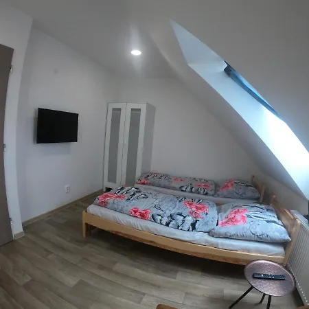 Rodinný 3*